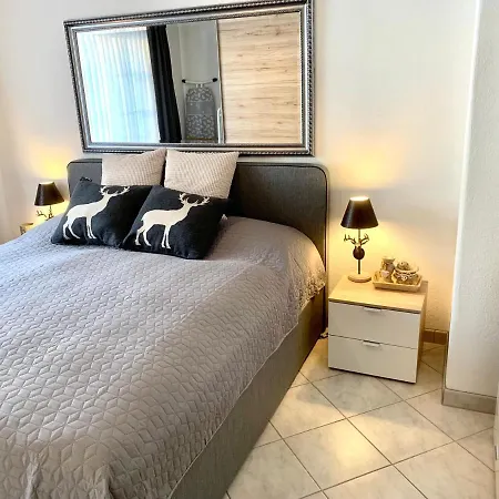 Gian - Close To The Kongresshaus, The Ice Hockey Stadium, Cross-country Skiing, The Eau-la-la Indoor Pool And Wellness, Large Supermarket, 2 Bus Stops, With An Indoor Garage And Fully Equipped Διαμέρισμα *