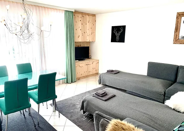 Appartement Gian - Close To The Kongresshaus, The Ice Hockey Stadium, Cross-country Skiing, The Eau-la-la Indoor Pool And Wellness, Large Supermarket, 2 Bus Stops, With An Indoor Garage And Fully Equipped *