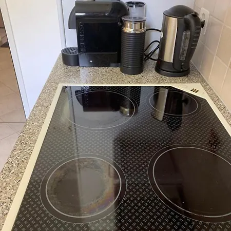 Appartement Gian - Close To The Kongresshaus, The Ice Hockey Stadium, Cross-country Skiing, The Eau-la-la Indoor Pool And Wellness, Large Supermarket, 2 Bus Stops, With An Indoor Garage And Fully Equipped